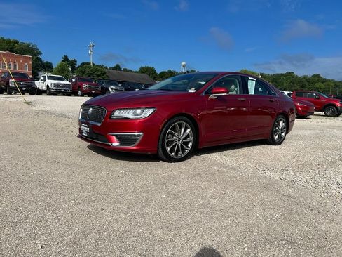 Used 2019 Lincoln MKZ Reserve w/ Reserve Plus Package FWD image 4