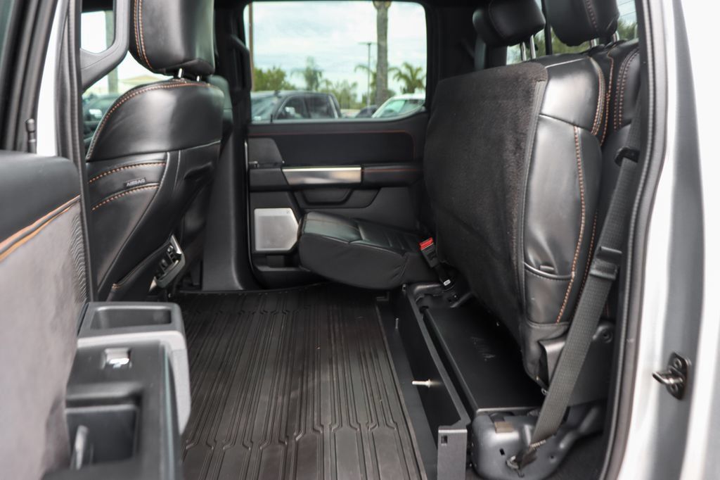 Used 2024 Ford F250 Platinum AWD/4WD image 39