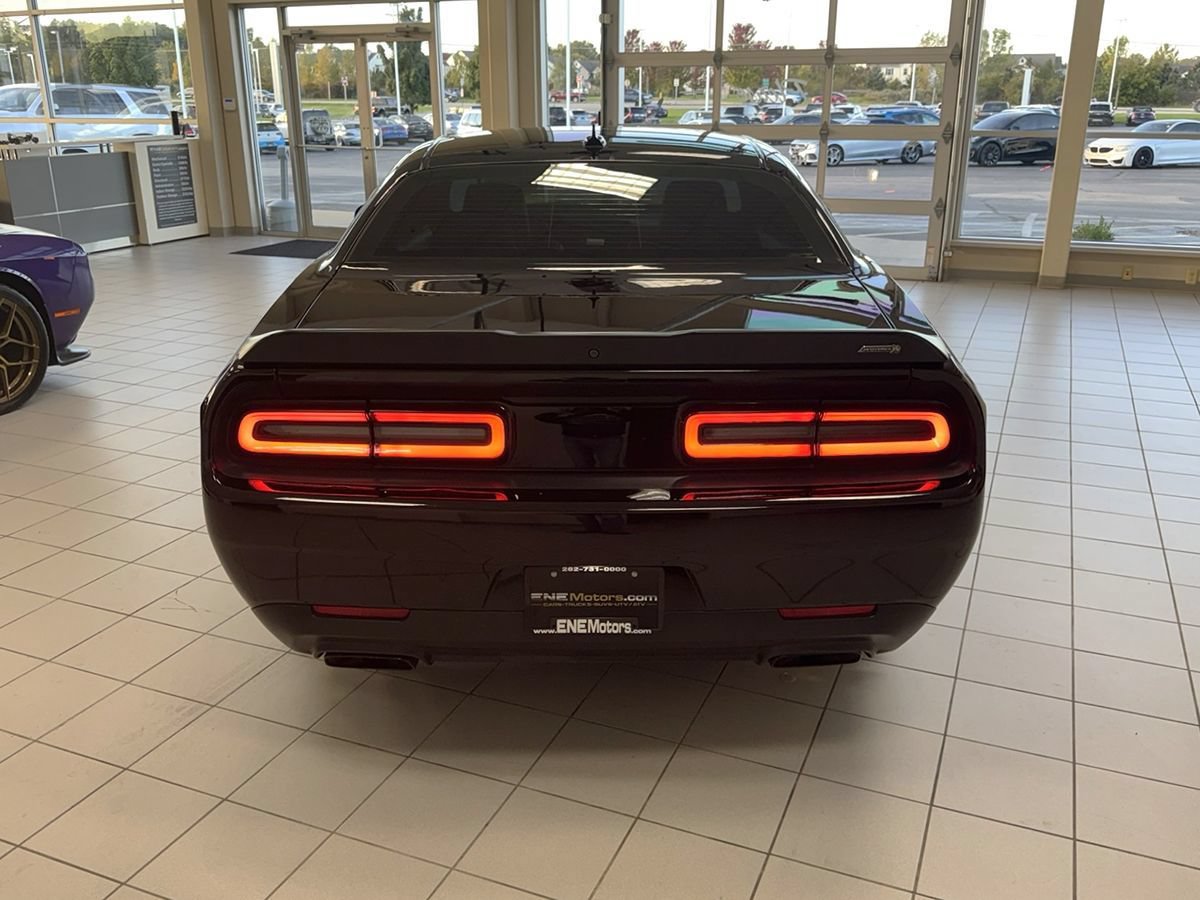 Used 2016 Dodge Challenger R/T Scat Pack RWD image 53