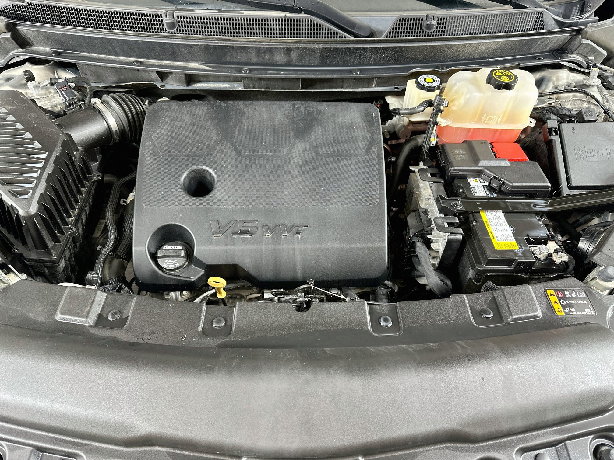 Used 2019 Buick Enclave Essence AWD/4WD image 29