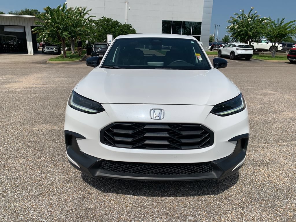 Used 2024 Honda HR-V Sport image 3