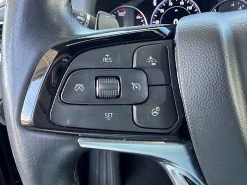 Used 2022 Buick Enclave Premium image 15