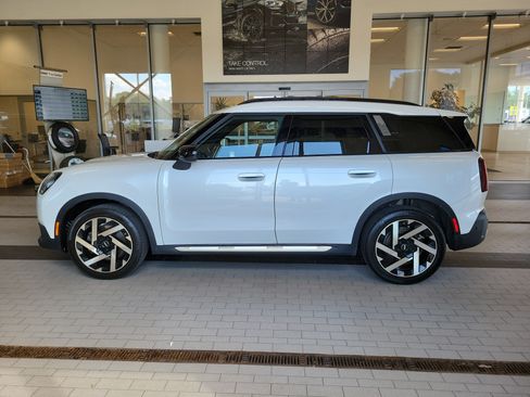 Used 2025 MINI Cooper Countryman S AWD/4WD image 8