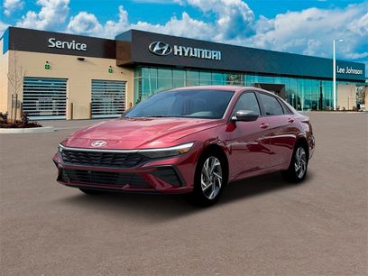 New 2025 Hyundai Elantra SEL