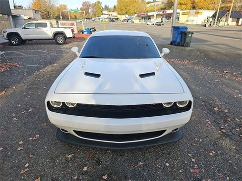 Used 2019 Dodge Challenger R/T Scat Pack image 16
