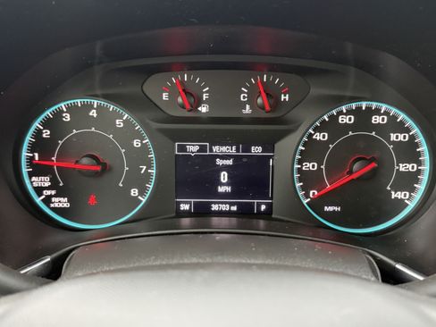 Used 2023 Chevrolet Equinox LS w/ Midnight Edition FWD image 18