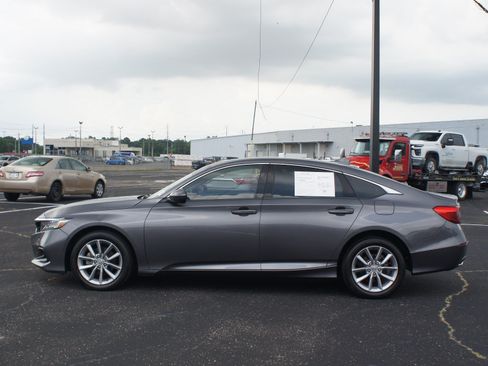Used 2021 Honda Accord LX image 12