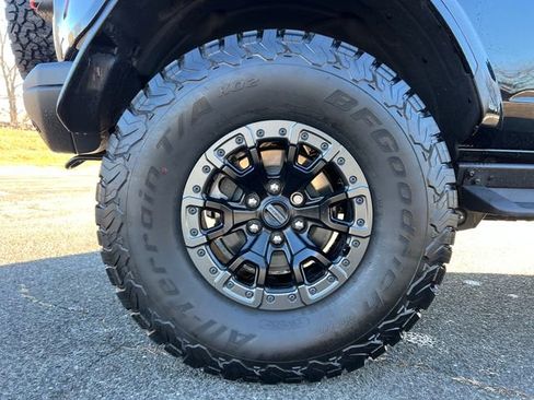 Used 2024 Ford Bronco Raptor w/ Interior Carbon Fiber Pack 6 image 14