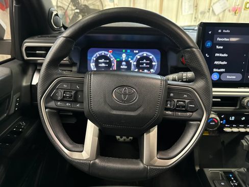 Certified 2025 Toyota 4Runner TRD Sport Premium AWD/4WD image 18