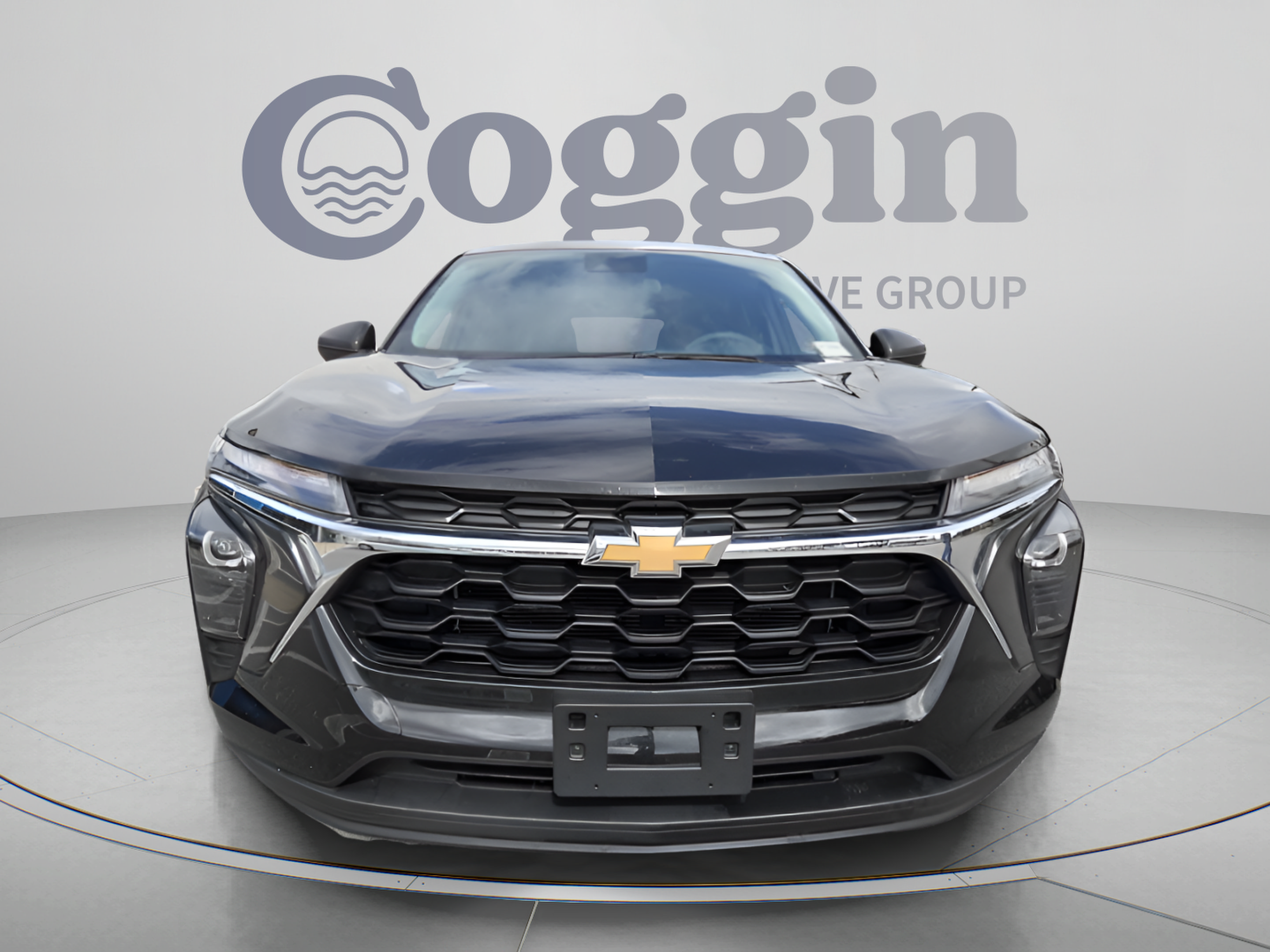 Used 2026 Chevrolet Trax LS FWD image 8
