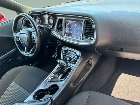 Used 2022 Dodge Challenger R/T Scat Pack RWD image 20