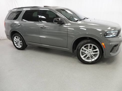 Certified 2024 Dodge Durango GT AWD/4WD image 9