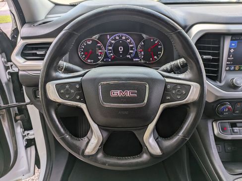 Used 2021 GMC Acadia SLT w/ Elevation Edition image 18