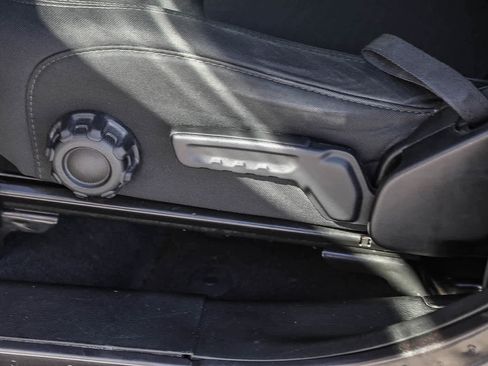 Used 2022 Jeep Wrangler Sport image 20