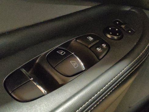 Used 2020 Nissan Murano SL w/ Cargo Package image 27