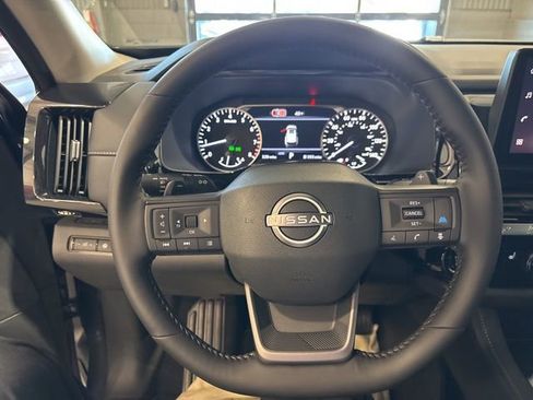 New 2026 Nissan Pathfinder SV image 21