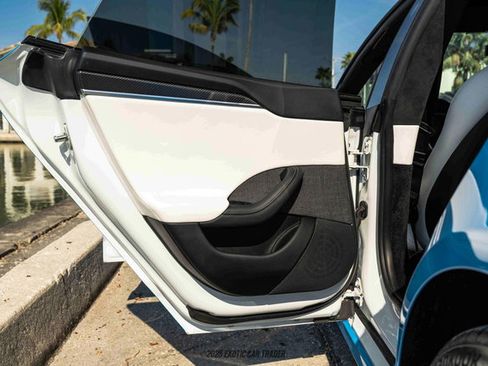 Used 2022 Tesla Model S Plaid image 35