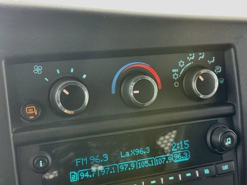 Used 2021 GMC Savana 2500 w/ Driver Convenience Package RWD image 18
