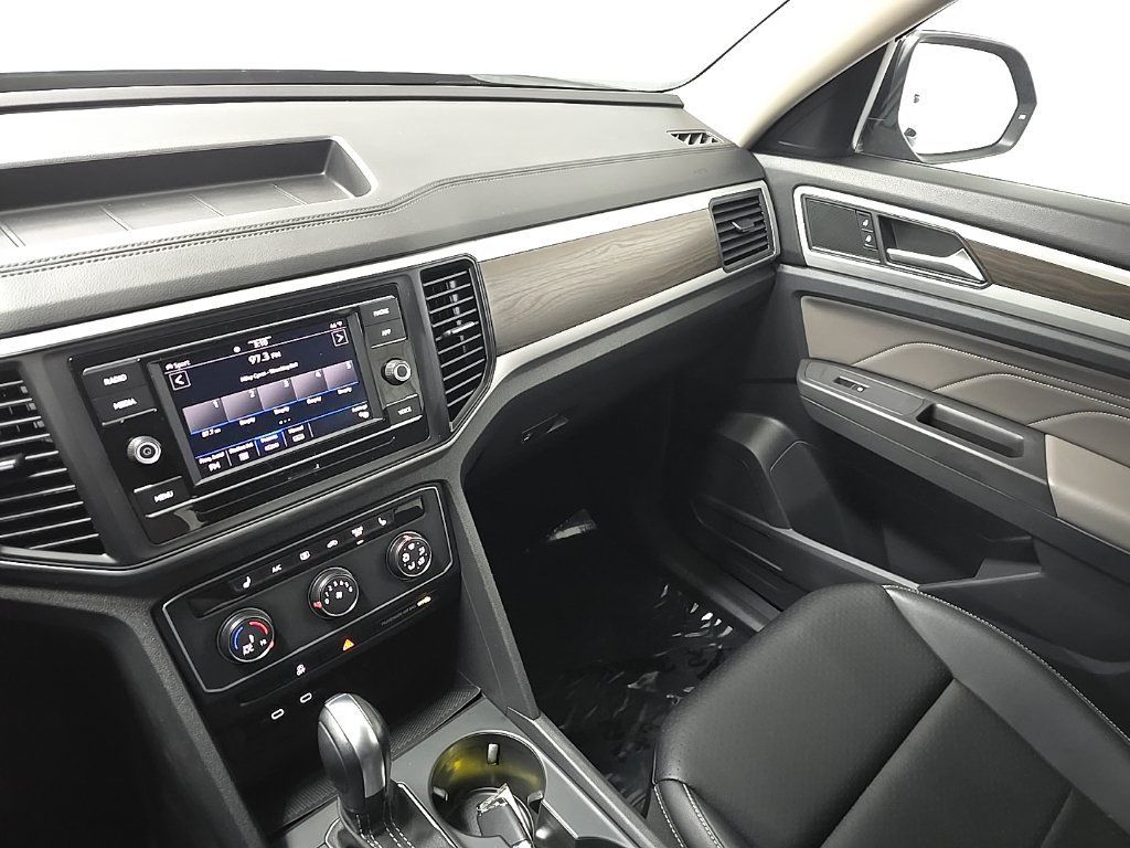 Used 2022 Volkswagen Atlas SE AWD/4WD image 26