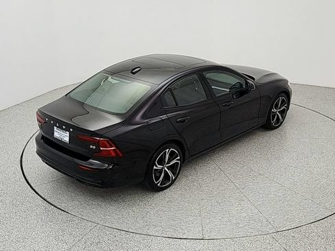 Used 2024 Volvo S60 B5 Core w/ Climate Package FWD image 33