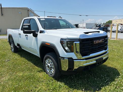 New 2026 GMC Sierra 2500 Pro w/ Convenience Package AWD/4WD image 2