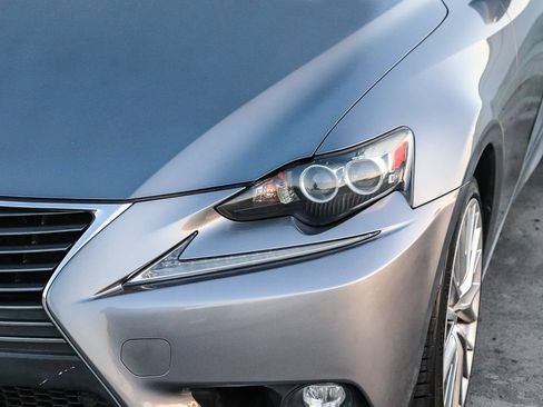 Used 2016 Lexus IS 200t w/ Navigation System Package RWD image 5