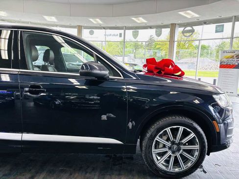 Used 2017 Audi Q7 3.0T Premium Plus AWD/4WD image 3