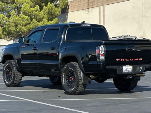 Used 2019 Toyota Tacoma TRD Pro image 7
