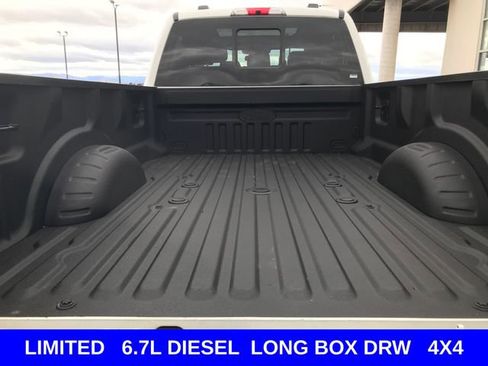 Certified 2023 Ford F450 Limited w/ FX4 Off-Road Package image 33