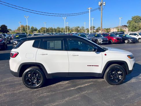 Used 2024 Jeep Compass Trailhawk w/ Trailhawk Convenience Group image 36