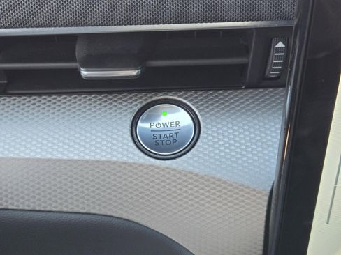 Used 2023 Ford Mustang Mach-E Select image 13