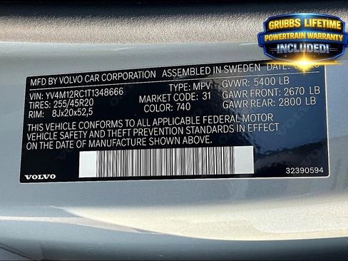 New 2026 Volvo XC60 B5 Plus w/ Protection Package Premier AWD/4WD image 22