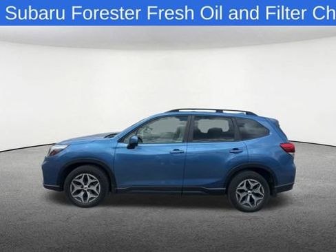 Used 2021 Subaru Forester Premium AWD/4WD image 6