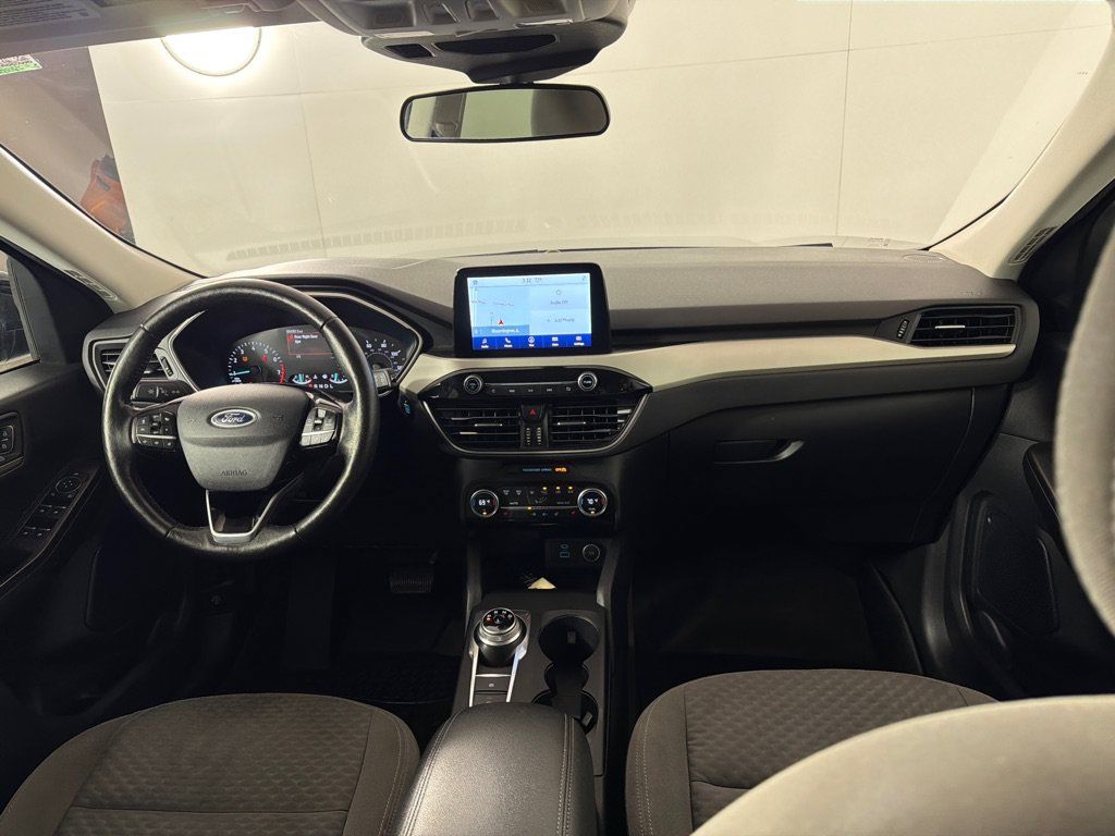 Used 2021 Ford Escape SE w/ SE Sport Appearance Package AWD/4WD image 25