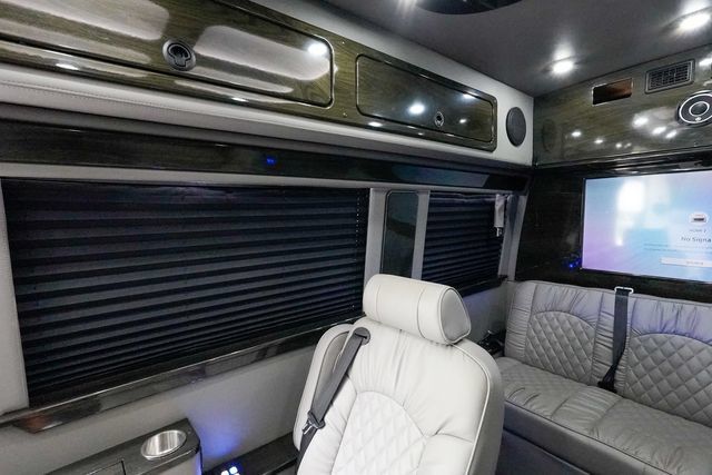 Used 2018 Mercedes-Benz Sprinter 3500 image 84