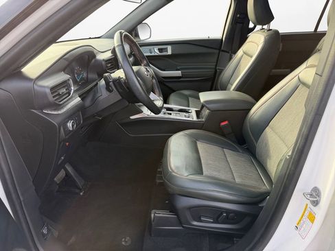 Used 2022 Ford Explorer Timberline w/ Timberline Technology Package AWD/4WD image 15