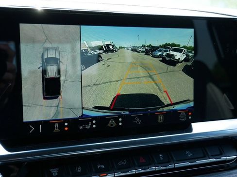 New 2026 GMC Sierra 3500 SLT w/ SLT Premium Package AWD/4WD image 18