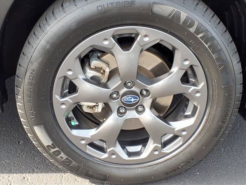 Certified 2021 Subaru Crosstrek 2.5i Sport w/ Moonroof Package image 10