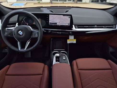New 2026 BMW X1 xDrive28i w/ Technology Package AWD/4WD image 18