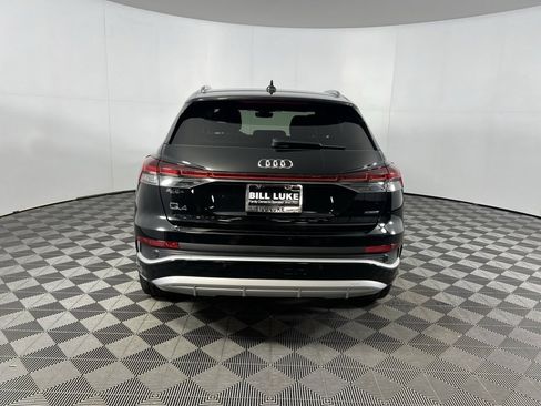 Used 2023 Audi Q4 e-tron Premium Plus image 7