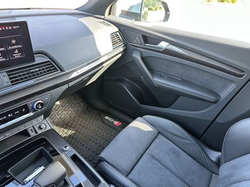 Used 2022 Audi SQ5 Premium Plus AWD/4WD image 29