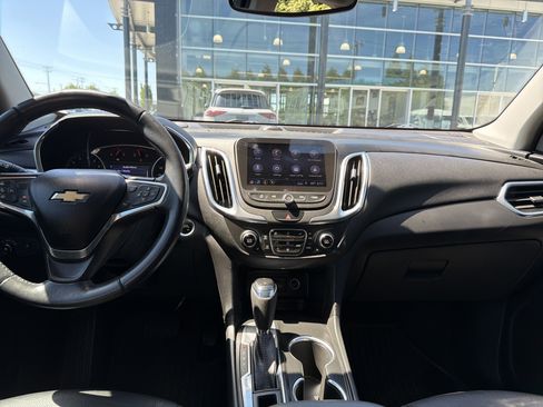 Used 2020 Chevrolet Equinox LT w/ Midnight Edition FWD image 30