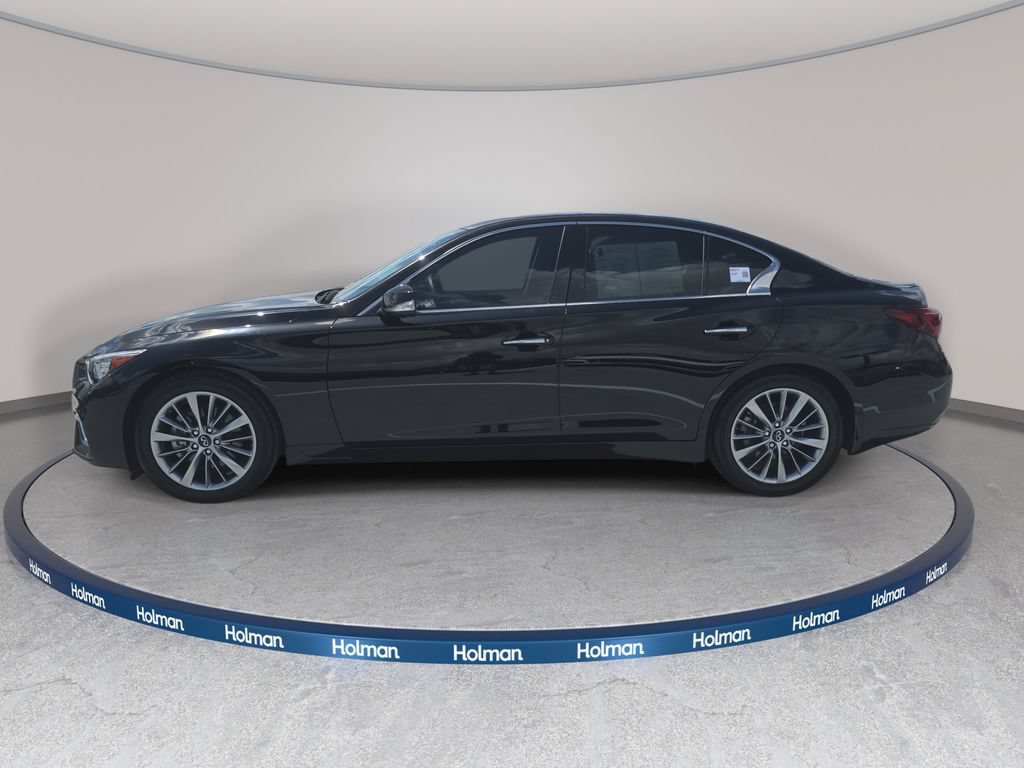 Used 2023 INFINITI Q50 Luxe w/ Cargo Package RWD image 9