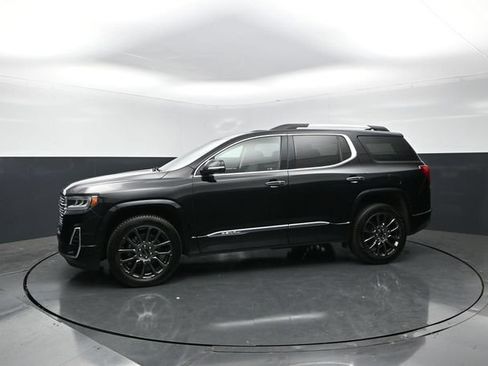 Used 2023 GMC Acadia Denali w/ Black Diamond Edition AWD/4WD image 3