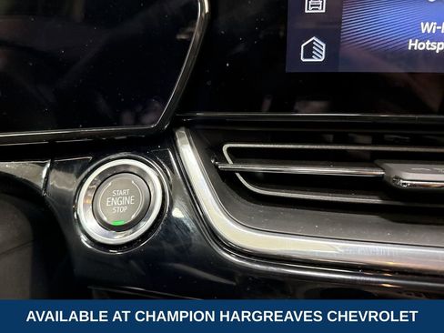 Used 2025 Chevrolet Trax RS w/ Driver Confidence Package image 22