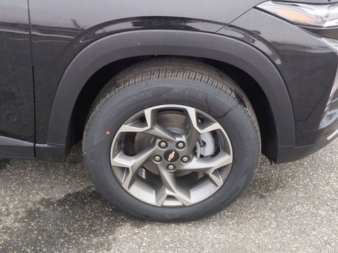 New 2026 Chevrolet Trax LT w/ Driver Confidence Package image 24