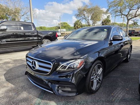 Used 2020 Mercedes-Benz E 450 4MATIC Sedan w/ Parking Assistance Package image 3