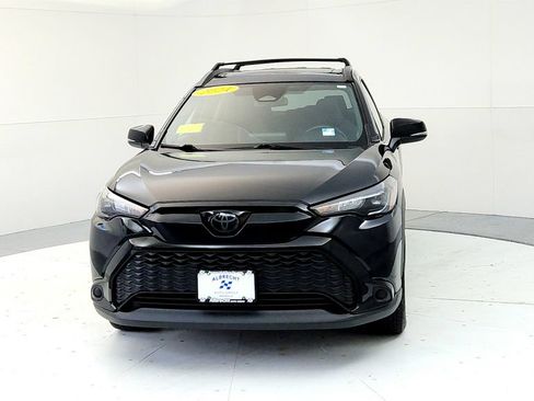 Used 2024 Toyota Corolla Cross AWD Hybrid w/ Moonroof Package image 8