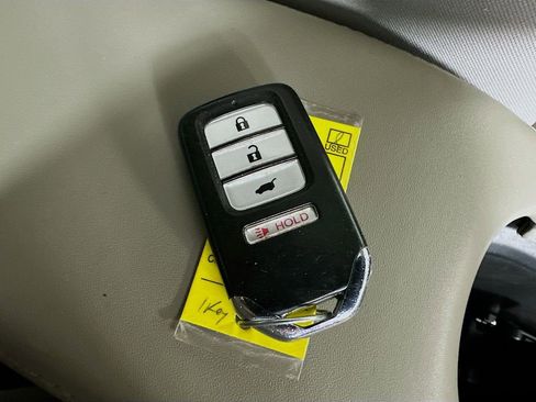 Used 2016 Honda HR-V EX image 39