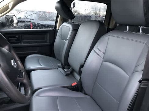 Used 2020 RAM 3500 Tradesman w/ Chrome Appearance Group image 12